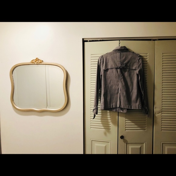 Jacket - Picture 3 of 4